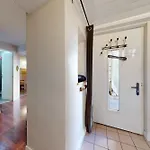 Le Petit Paradis - Pretty T2 Ideally Located At The Foot Of The Chateau Appartement Annecy