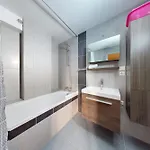 Le Petit Paradis - Pretty T2 Ideally Located At The Foot Of The Chateau * Annecy