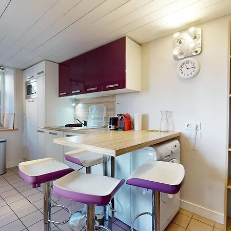 Le Petit Paradis - Pretty T2 Ideally Located At The Foot Of The Chateau *